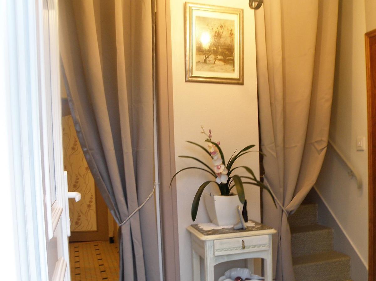Chambres D'Hotes Le Pavillon Du Charme Cousances-les-Forges Eksteriør bilde